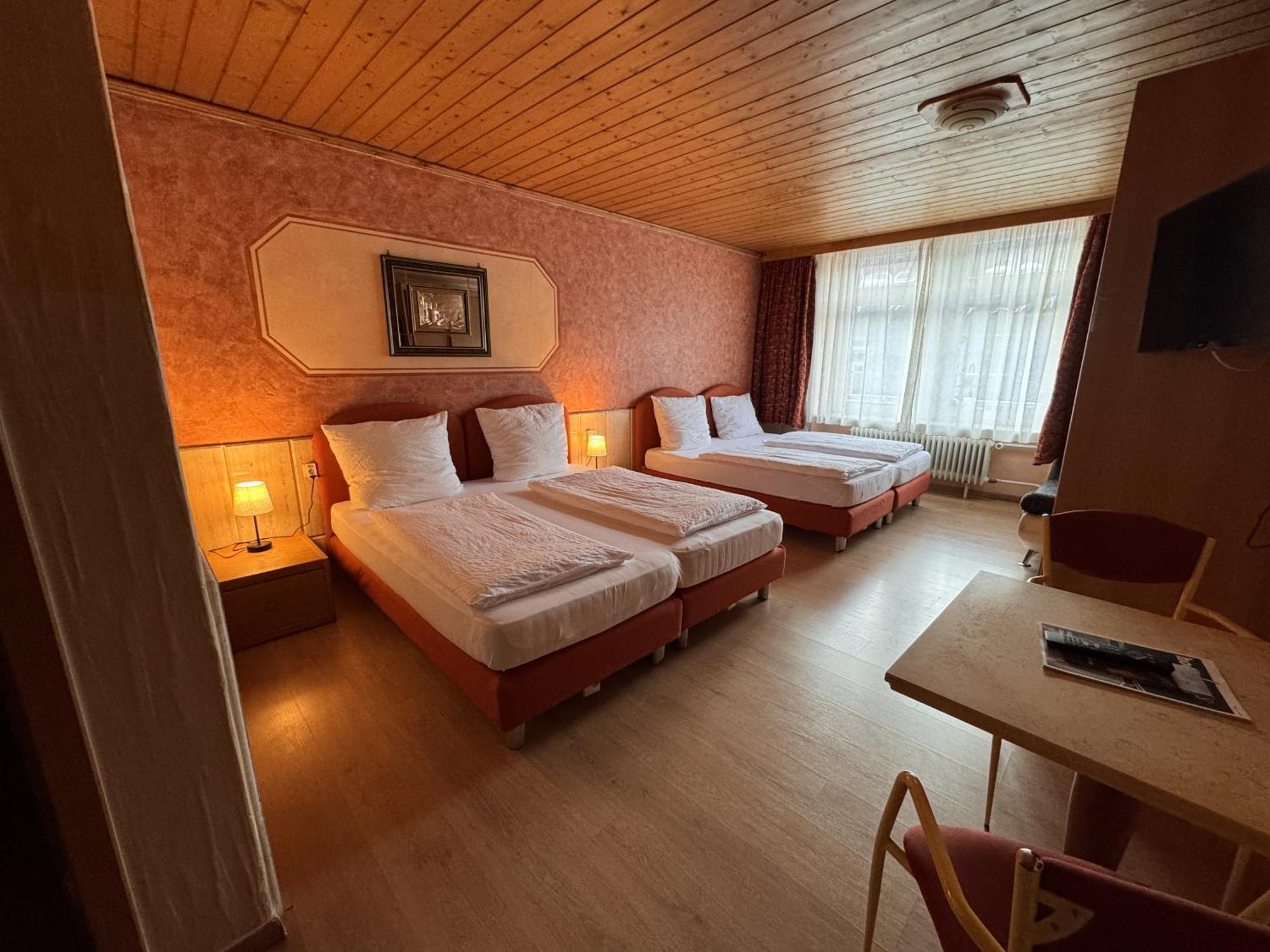 Black Forest Hotel Todtnau Rum bild